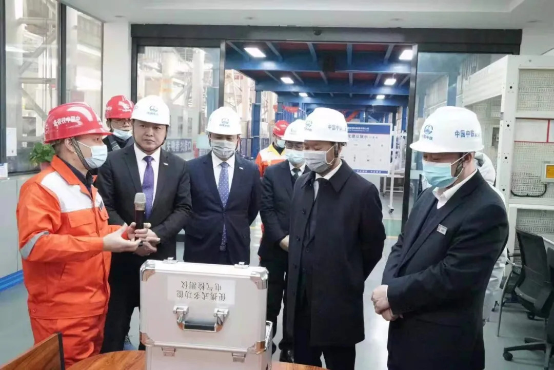 喜訊！重慶宇隧與中鐵裝備再次合作，成功簽約兩臺(tái)盾構(gòu)機(jī)！